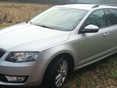 gebraucht Skoda Octavia 1,6tdi Kombi 2017 SONDERMODELL Fun