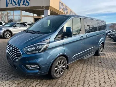 Second-hand Ford Tourneo Custom Titanium X 185 CP (136 kW) 2022 Andere Van