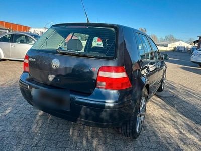 Usata VW Golf IV 170 CV (125 kW) 2002 Grigio Utilitaria