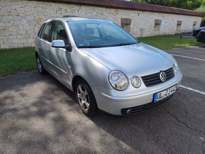 VW Polo