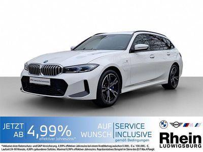 Weiß Gebraucht 2024 BMW 330e M Sport Kombi | 44.391 € (Guter Preis)