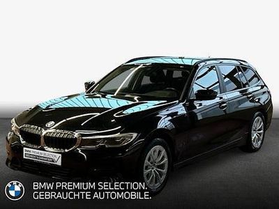 Schwarz Gebraucht 2022 BMW 318 Advantage Kombi | 25.890 € (Fairer Preis)