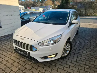 Używany Ford Focus Titanium 125 KM (91 kW) 2015 Biały Kombi