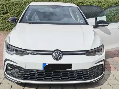 Gebraucht VW Golf VIII GTD 200 PS (147 kW) 2024 Weiß Limousine