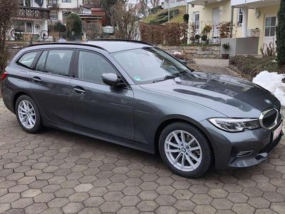 Gebraucht BMW 320 Sport Line 190 PS (139 kW) 2020 Mineralgrau metallic Kombi
