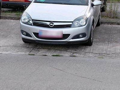 Used Opel Astra GTC 105 HP (77 kW) 2005 Silver Coupe
