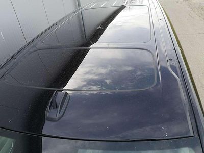 Neu VW Multivan Edition 150 PS (110 kW) 2025 Deepblack perleffekt / fortanarot metallic Van / Kleinbus