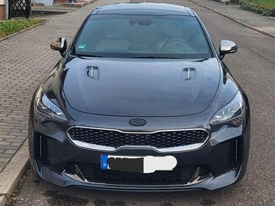 Andere farben Gebraucht 2019 Kia Stinger GT-Line Kleinwagen | 21.500 €