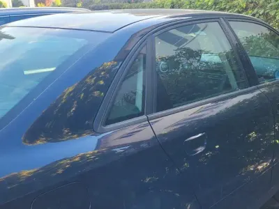 Gebraucht Audi A4 130 PS (95 kW) 2001 Blau Limousine