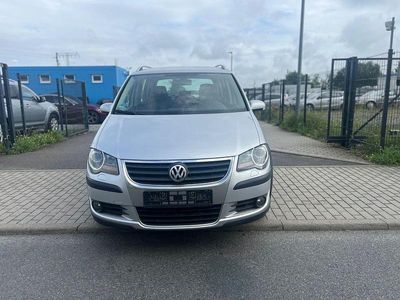 VW Touran Cross