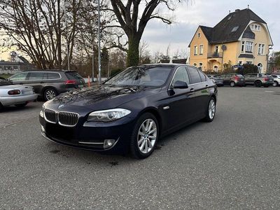 Usata BMW 530 258 CV (189 kW) 2012 Andere farben Berlina