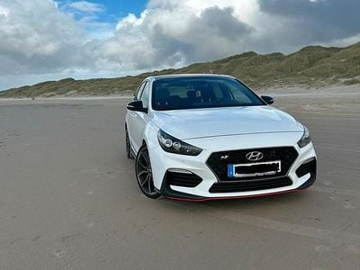 Gebraucht Hyundai i30 275 PS (202 kW) 2018 Weiß Kleinwagen