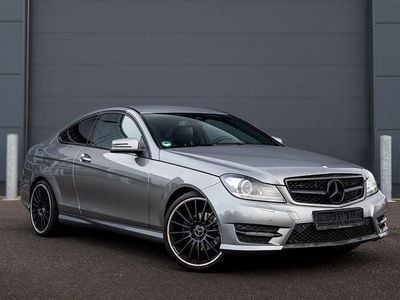 Gebraucht Mercedes C200 AMG 184 PS (135 kW) 2012 Grau Coupé