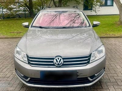 Używany VW Passat Highline 160 KM (117 kW) 2011 Brązowy Sedan/Limuzyna
