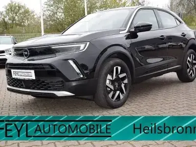 Używany Opel Mokka Elegance 101 KM (74 kW) 2023 Czarny SUV