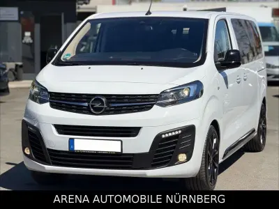 Gebraucht Opel Zafira Life 177 PS (130 kW) 2023 Weiß Van / Kleinbus