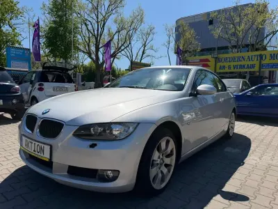 Używany BMW 320 Sport Line 170 KM (125 kW) 2007 Srebrny Coupe