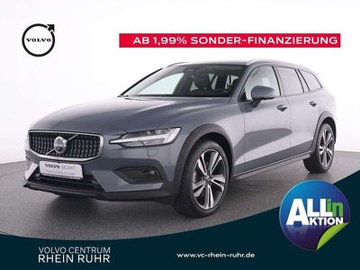 Gebraucht Volvo V60 CC Plus 197 PS (144 kW) 2023 Andere farbe Kombi