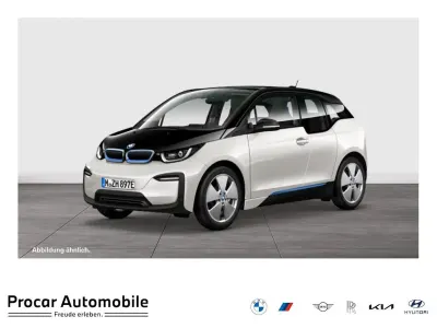 Gebraucht BMW i3 Comfort Edition 125 kW (170 PS) 2022 Weiß Kleinwagen