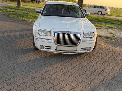 Second-hand Chrysler 300C 218 CP (160 kW) 2007 Alb Berlinǎ