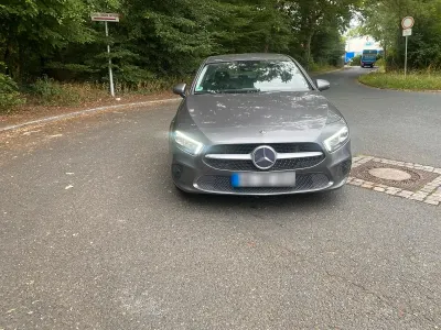 Gebraucht Mercedes A180 116 PS (85 kW) 2018 Kleinwagen