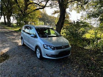 Gebraucht VW Sharan Highline 184 PS (135 kW) 2017 Silber Van / Kleinbus