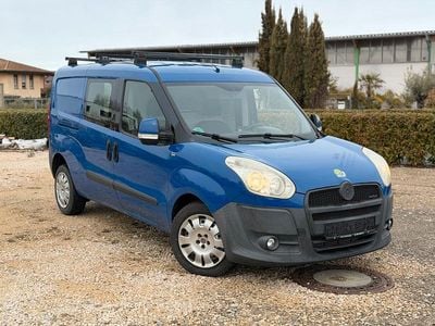 Gebraucht Fiat Doblò 101 PS (74 kW) 2010 Blau Van / Kleinbus