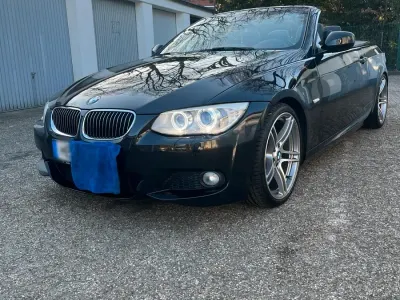 Gebraucht BMW 325 Cabriolet 204 PS (150 kW) 2013 Schwarz Cabrio