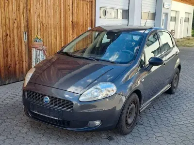Gebraucht Fiat Punto Emotion 77 PS (56 kW) 2007 Schwarz Kleinwagen