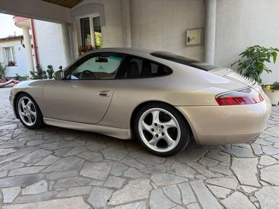 Porsche 911 Carrera