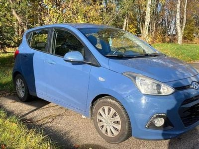 Blau Gebraucht 2015 Hyundai i10 Edition Kleinwagen | 4.250 € (Superpreis)