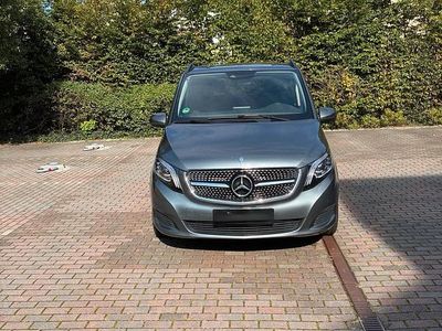 Mercedes V250
