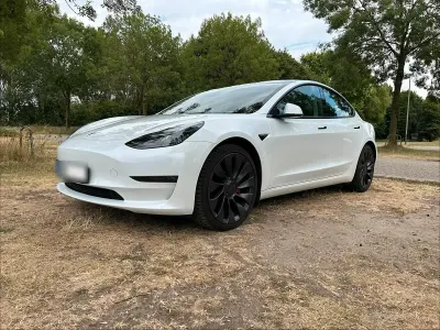 Gebraucht Tesla Model 3 Performance 378 kW (514 PS) 2022 Weiß Limousine