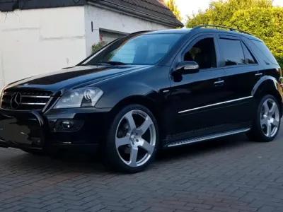Gebraucht Mercedes ML350 AMG Edition 1 272 PS (200 kW) 2008 Schwarz SUV
