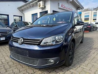 Gebraucht VW Touran 140 PS (102 kW) 2012 Night blue metallic Van / Kleinbus