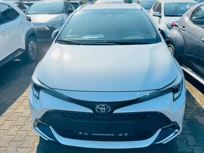 Gebraucht Toyota Corolla 140 PS (102 kW) 2025 Weiß Cabrio