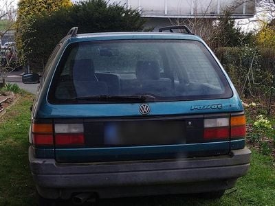 Gebraucht VW Passat 90 PS (66 kW) 1991 Grün Kombi