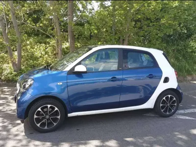 Gebraucht Smart ForFour Passion 75 PS (55 kW) 2015 Blau Kleinwagen