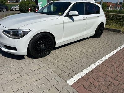 Second-hand BMW 116 136 CP (100 kW) 2011 Alb Hatchback