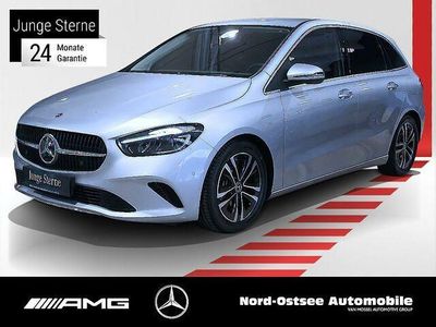 Gebraucht Mercedes B180 Progressive 136 PS (100 kW) 2024 Silber metalliclack hightechsilber metallic Van / Kleinbus