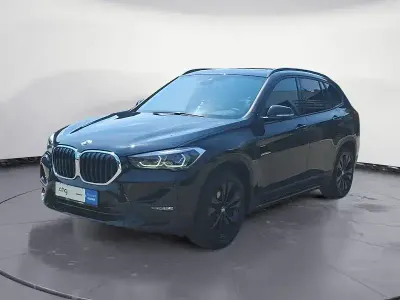 Gebraucht BMW X1 Sport Line 136 PS (100 kW) 2022 Schwarz SUV