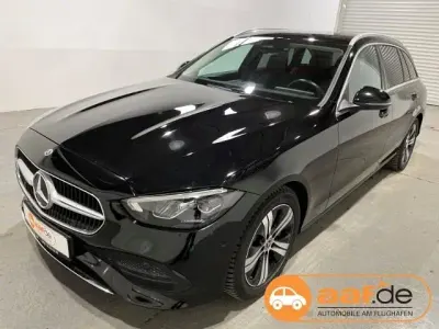Gebraucht Mercedes C200 163 PS (119 kW) 2023 Obsidianschwarz Kombi
