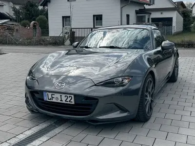 Second-hand Mazda MX5 Exclusive-Line 160 CP (117 kW) 2018 Gri Cabrio