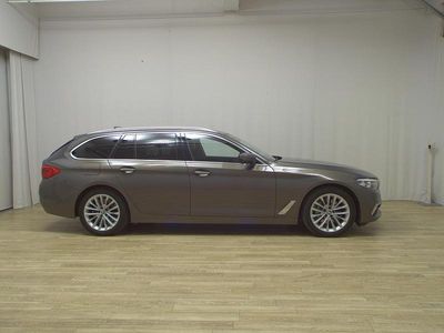 Gebraucht BMW 530 Luxury Line 265 PS (194 kW) 2017 Grau Kombi
