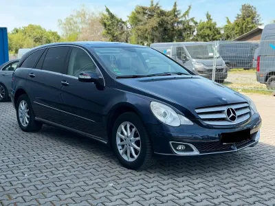 Gebraucht Mercedes R320 224 PS (164 kW) 2007 Blau Van / Kleinbus