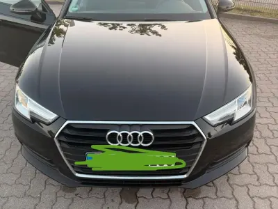 Gebraucht Audi A4 Basis 150 PS (110 kW) 2016 Schwarz Kombi