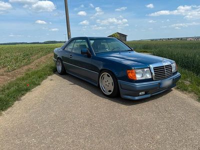 Gebraucht Mercedes E300 AMG 220 PS (161 kW) 1989 Blau Coupé
