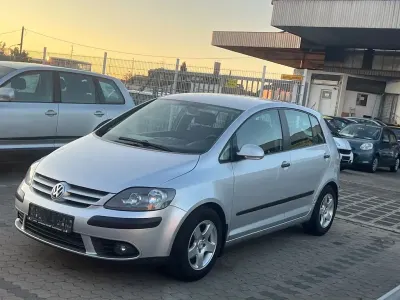 Gebraucht VW Golf Plus Cross Trendline 102 PS (75 kW) 2005 Silber Van / Kleinbus