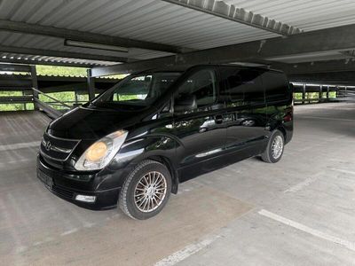 Hyundai H-1