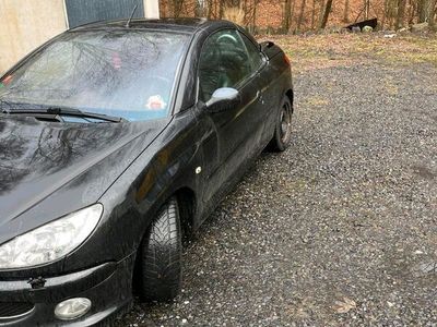 gebraucht Peugeot 206 CC 